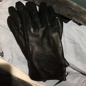 Karl Lagerfeld leather gloves